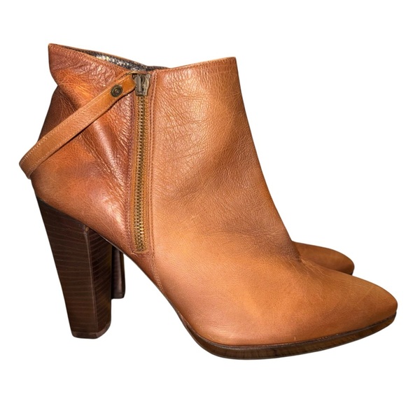 STUART WEITZMAN Backstrap Saddle Old West Calf Leather Ankle Boots Booties 10.5 - Picture 2 of 16